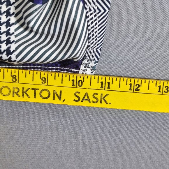 RipZone board shorts men's size 28 purple white grey abstract summer swim wear - Picture 13 of 13